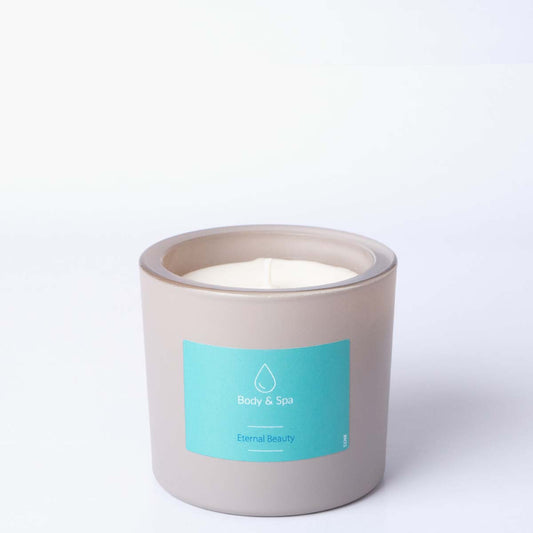 La candela profumata Eternal Beauty brucia +/- 48 ore.